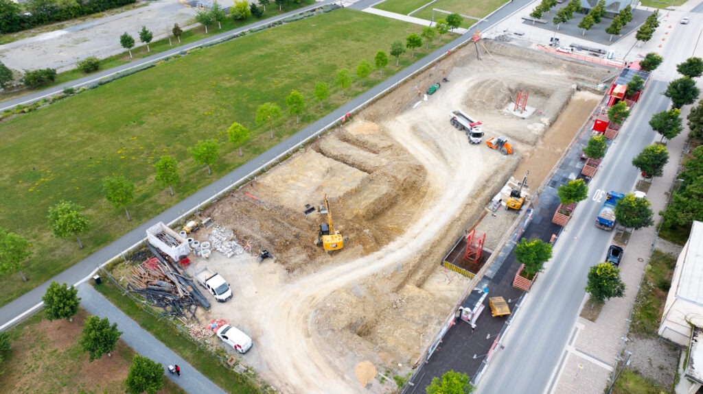 Baufortschritt Ärztehaus Juli Drohnenaufnahme