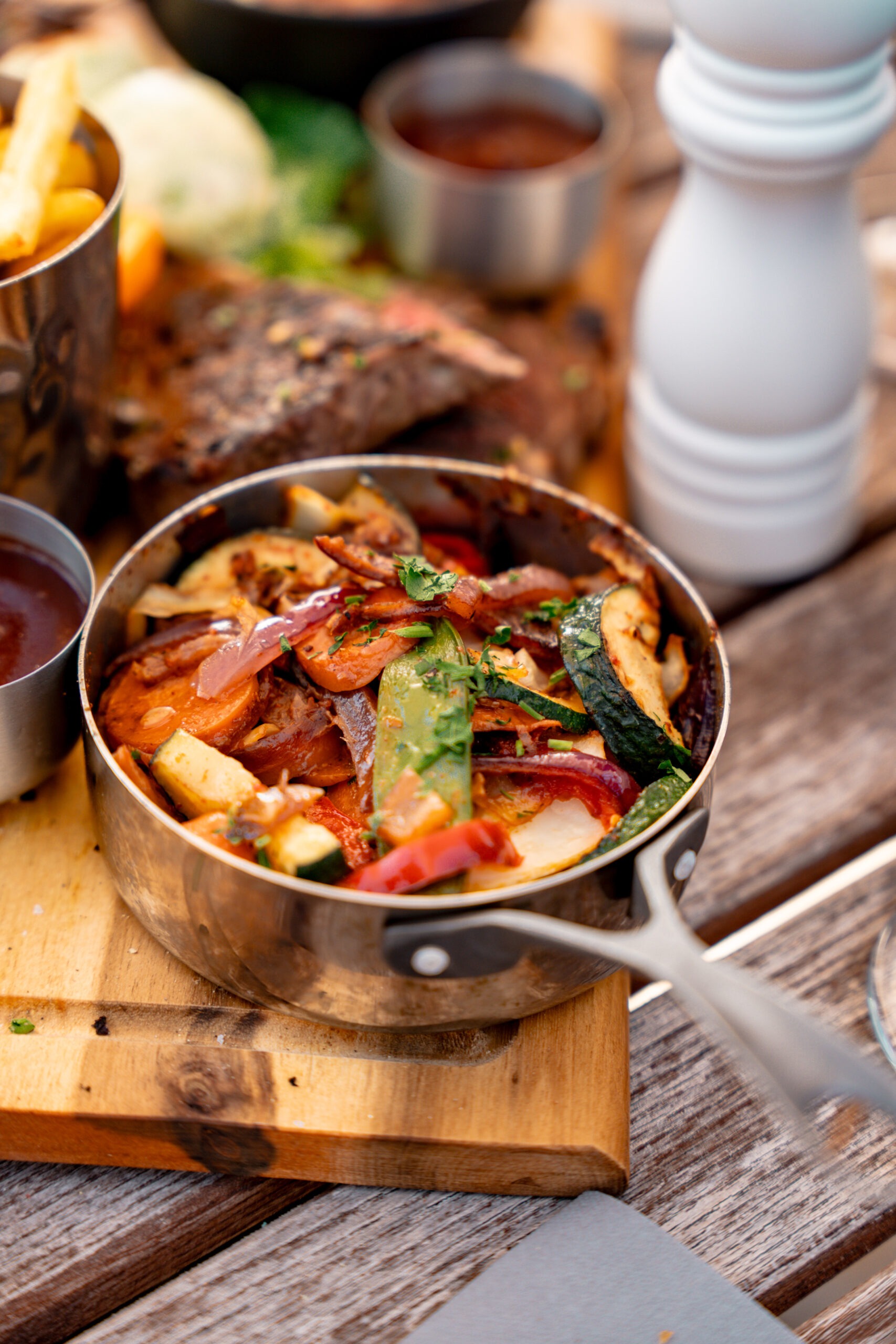 Grillgemüse-Pfännchen von Beef 800°